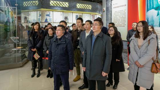 川Z6尊龙凯时集团开展廉洁（法纪）警示教育活动