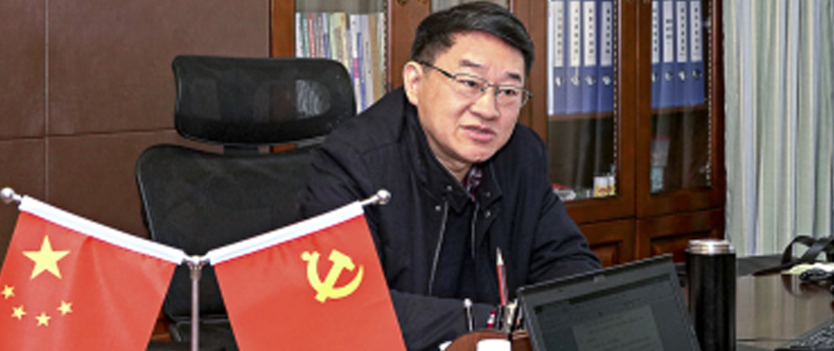 《四川日报》开年访谈——记者对话Z6尊龙凯时集团党委书记、董事长任丁