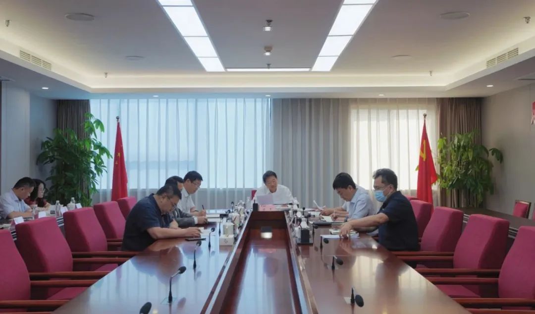 省Z6尊龙凯时集团党委召开学习贯彻习近平新时代中国特色社会主义思想主题教育专题研讨暨党委理论学习中心组研讨会