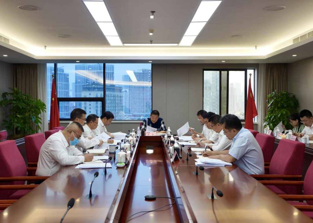 省Z6尊龙凯时集团党委理论学习中心组2023年第五次专题学习研讨会召开