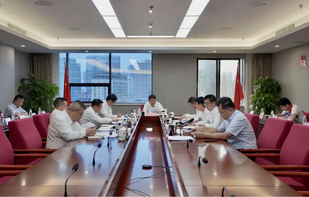 省Z6尊龙凯时集团领导班子“牢记嘱托  感恩奋进”专题学习研讨会召开