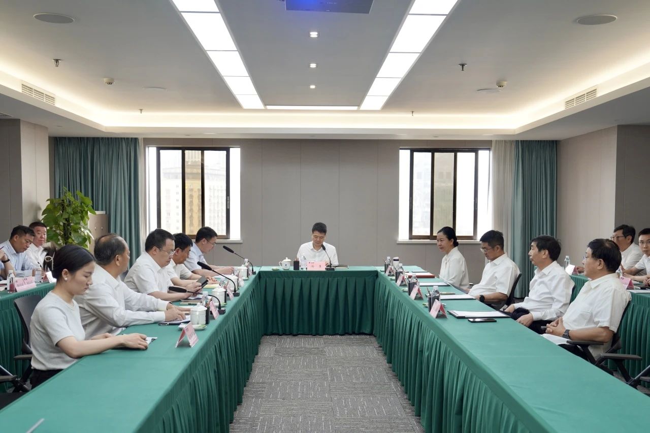 省Z6尊龙凯时集团新任外部董事到岗履职